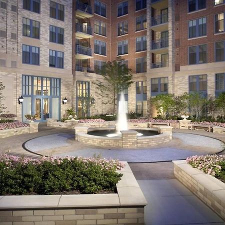 Fantastic 2 Bedroom Condo At Pentagon City アーリントン エクステリア 写真